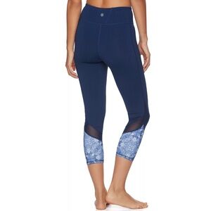 GAIAM Crop Leggings